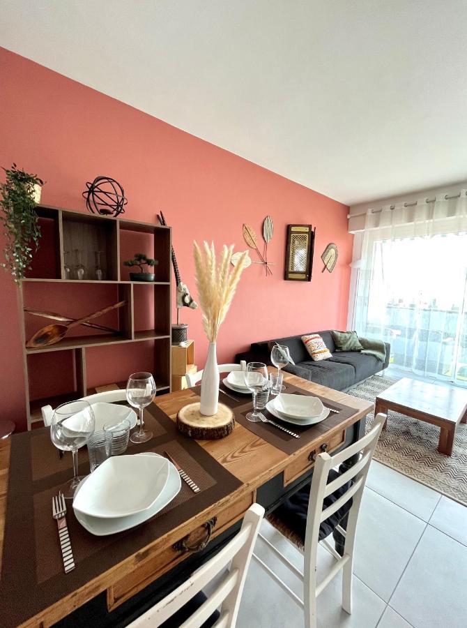 Apartment 2 Bedrooms - Sea View Nice
