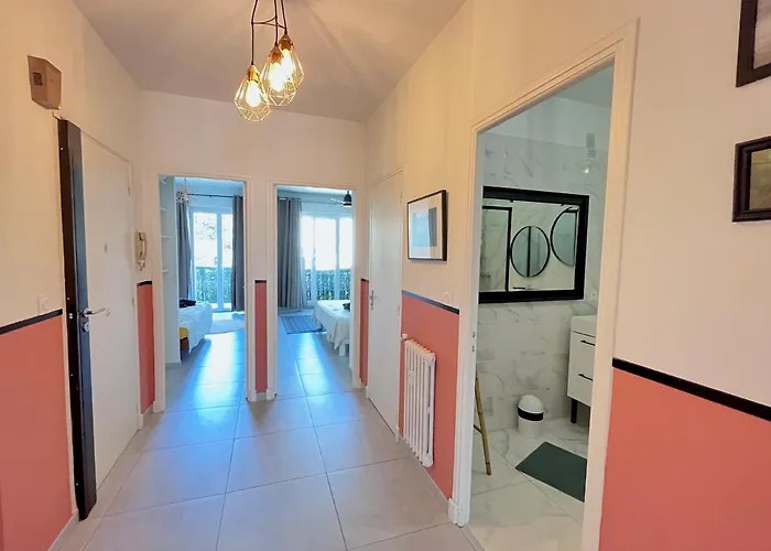 2 Bedrooms - Sea View Apartment